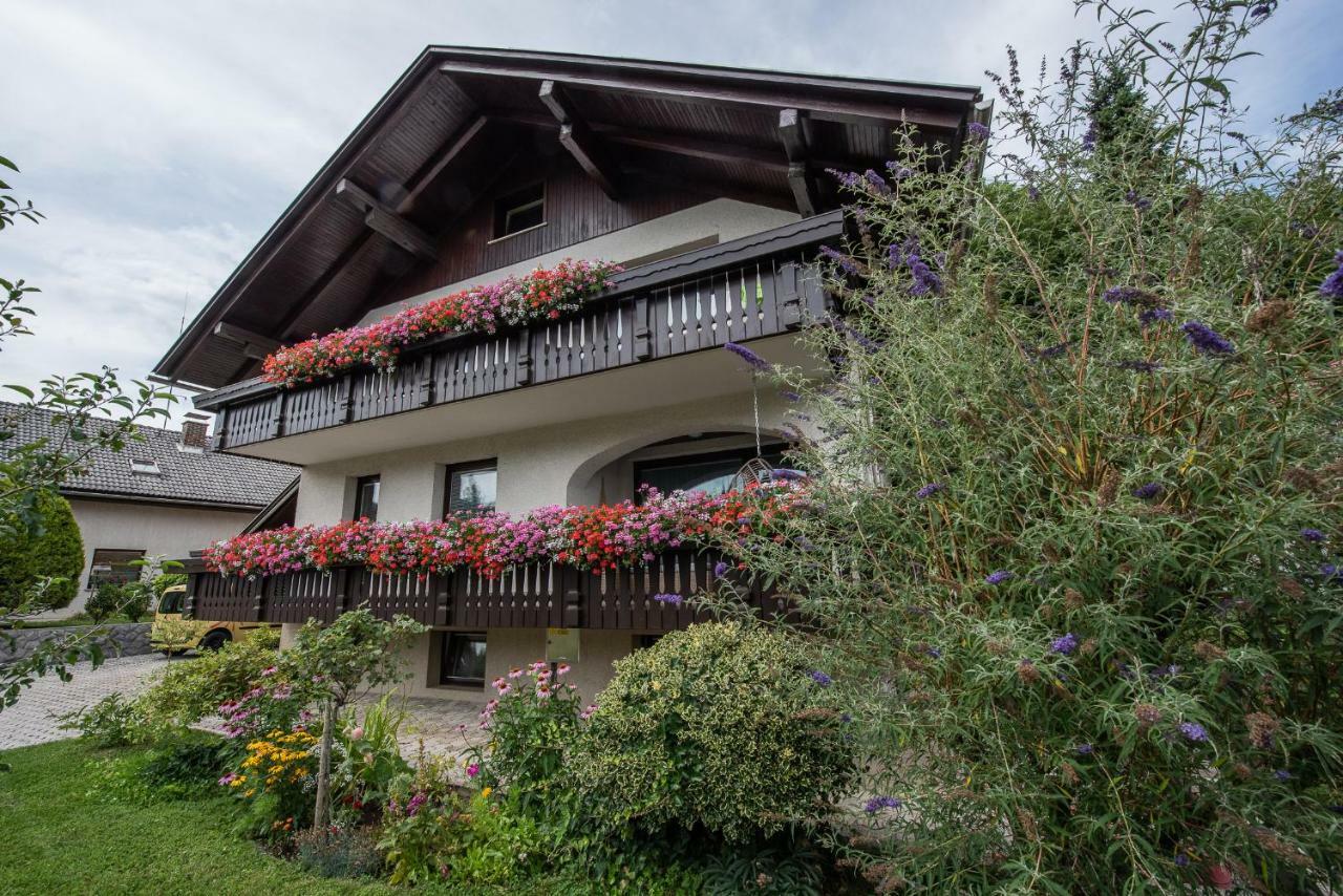 Apartments Artemida Bled Exterior photo